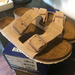NWT Arizona Nude Suede Birkenstock UK 41